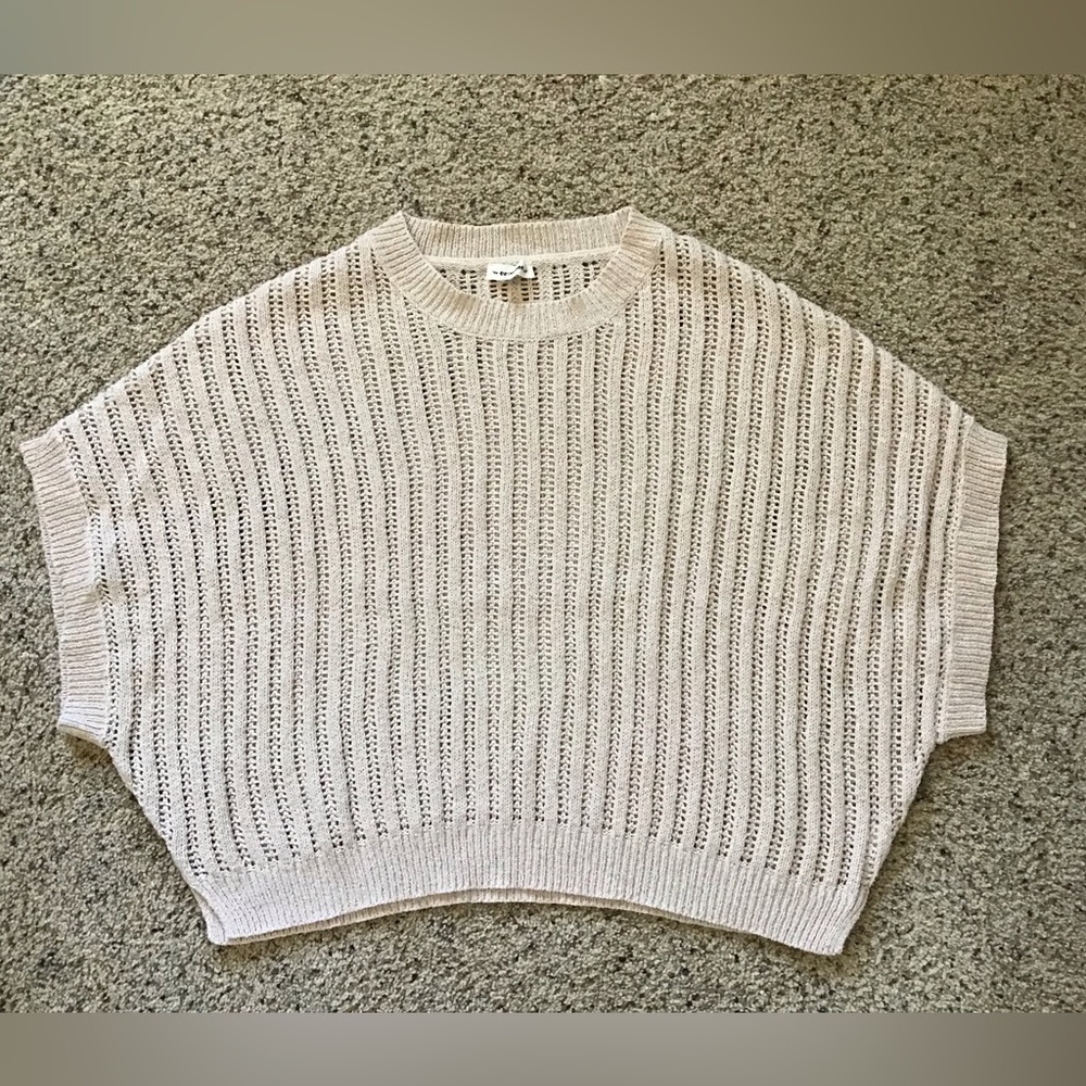 Eesome Women's Beige Knit Sweater